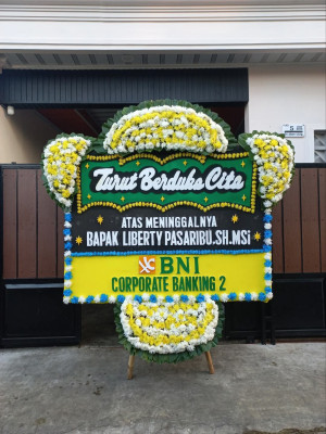 Papan Bunga Duka di Bungatan