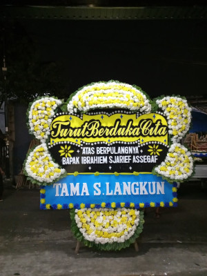 Papan Bunga Duka di Bungatan